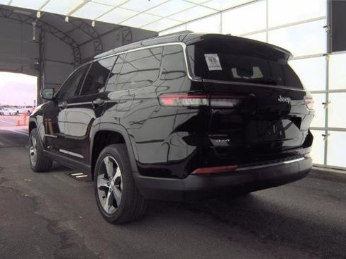 Used 2025 Jeep Grand Cherokee L Limited image 4
