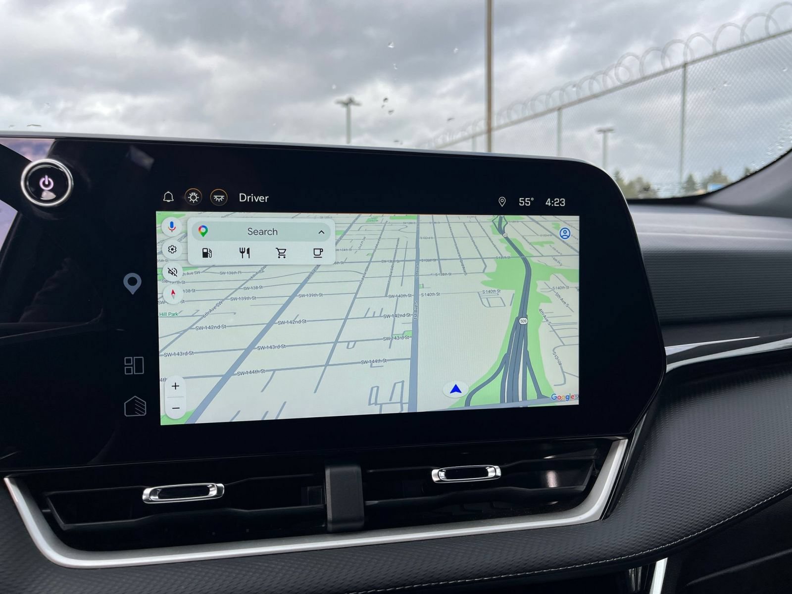 Used 2025 Chevrolet Equinox LT FWD image 19