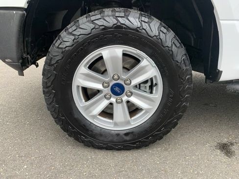 Used 2018 Ford F150 XLT w/ Equipment Group 301A Mid AWD/4WD image 10