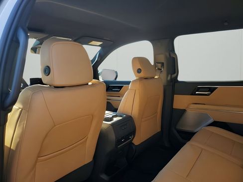 New 2026 GMC Sierra EV Denali AWD/4WD image 19