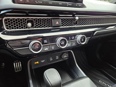 Used 2025 Honda Civic Sport image 20