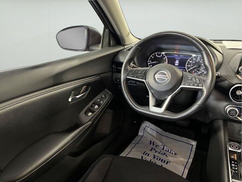 Used 2020 Nissan Sentra SV FWD image 17