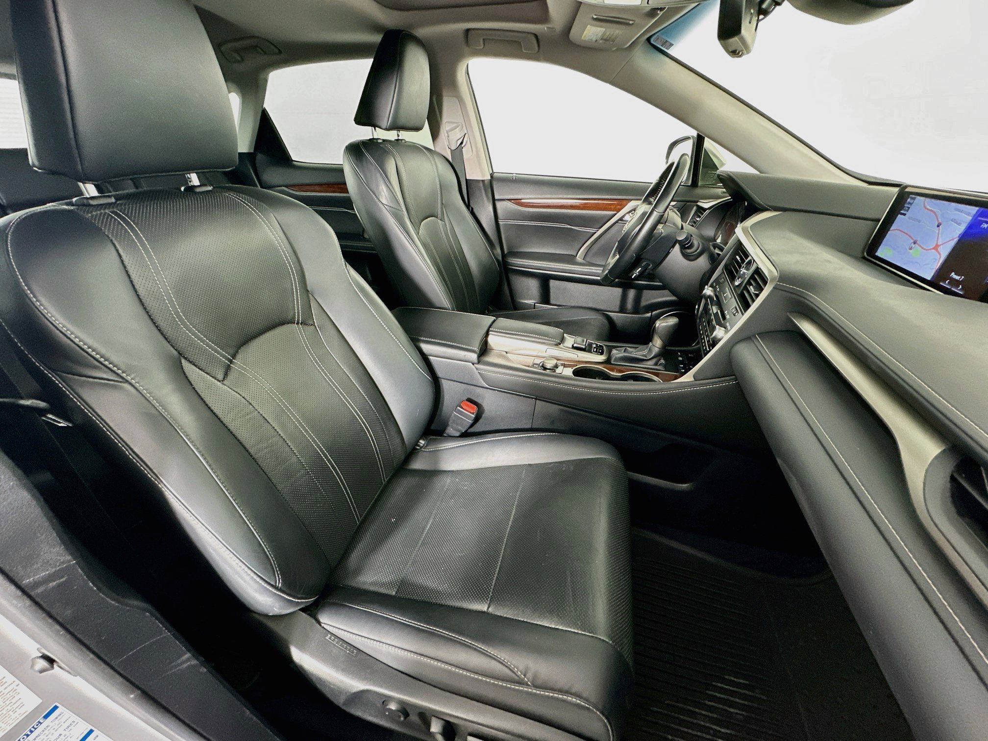 Used 2019 Lexus RX 350 AWD w/ Navigation Package image 34