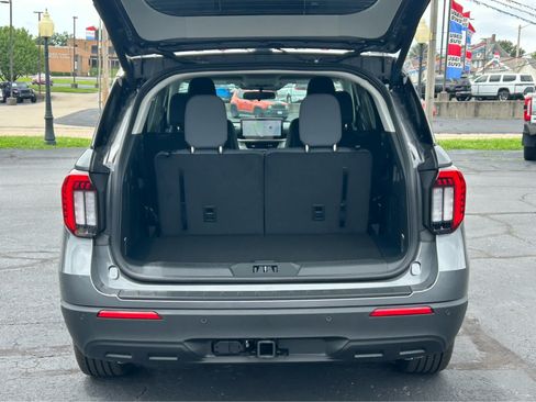 New 2026 Ford Explorer Active AWD/4WD image 4