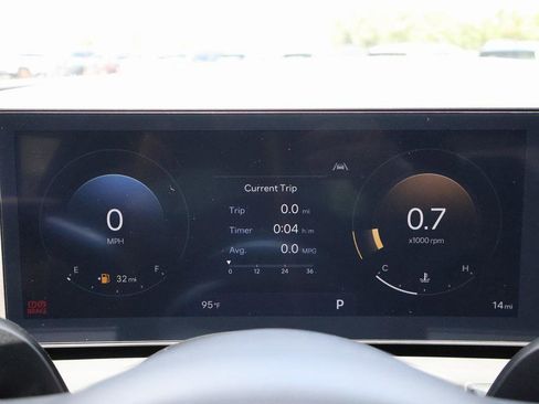 New 2025 Hyundai Santa Cruz SEL image 30