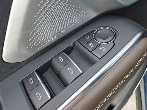 New 2026 GMC Acadia Denali Ultimate w/ LPO, Floor Liner Package image 10