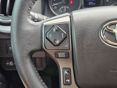 Used 2021 Toyota Tacoma TRD Sport w/ Technology Package AWD/4WD image 24