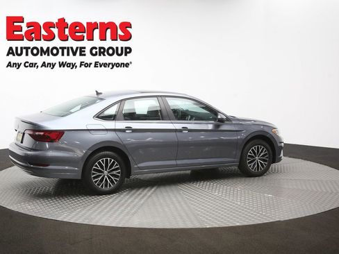 Used 2020 Volkswagen Jetta SE FWD image 43