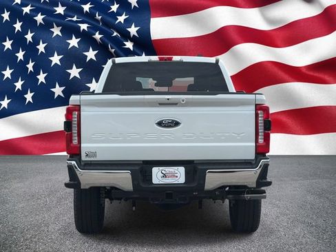 New 2026 Ford F250 Lariat w/ Chrome Package AWD/4WD image 9