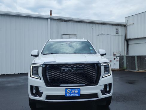 Used 2023 GMC Yukon Denali Ultimate AWD/4WD image 8