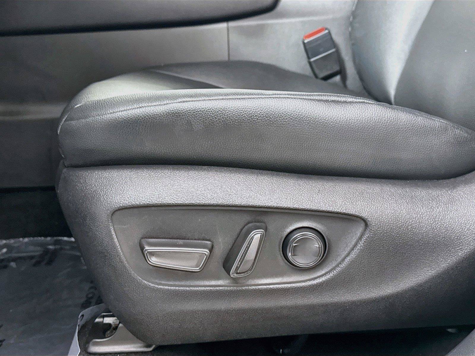 Certified 2025 Toyota Grand Highlander FWD image 27