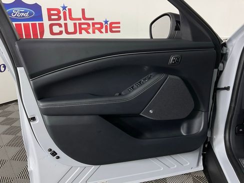 Used 2023 Ford Mustang Mach-E Premium image 12