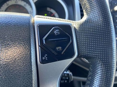 Used 2015 Toyota Tacoma TRD Pro w/ TRD Off-Road Package image 15