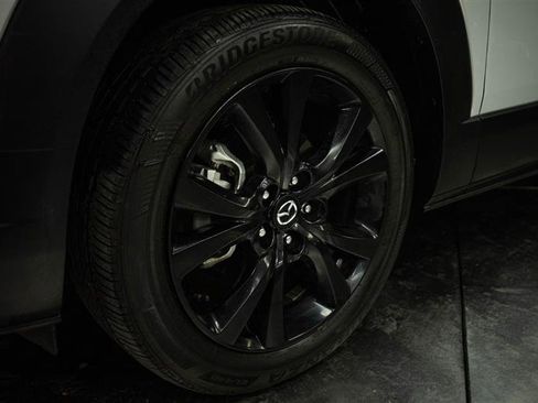 Used 2024 MAZDA CX-30 AWD 2.5 S w/ Select Sport Pkg image 3
