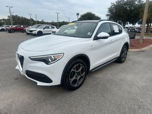 Used 2022 Alfa Romeo Stelvio Ti w/ Active Assist Plus Package image 13