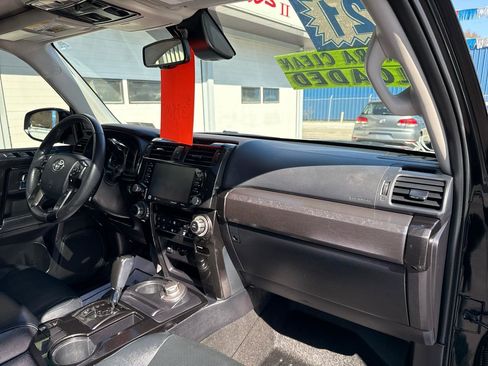 Used 2021 Toyota 4Runner Nightshade image 32