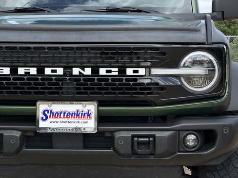 Used 2023 Ford Bronco Wildtrak AWD/4WD image 8