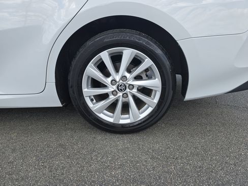 Used 2023 Toyota Camry LE image 34