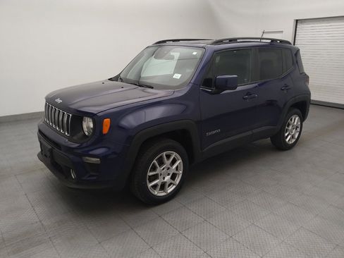Used 2020 Jeep Renegade Latitude w/ Cold Weather Group image 2