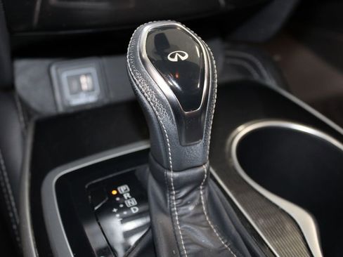 Used 2019 INFINITI QX60 Luxe FWD image 40