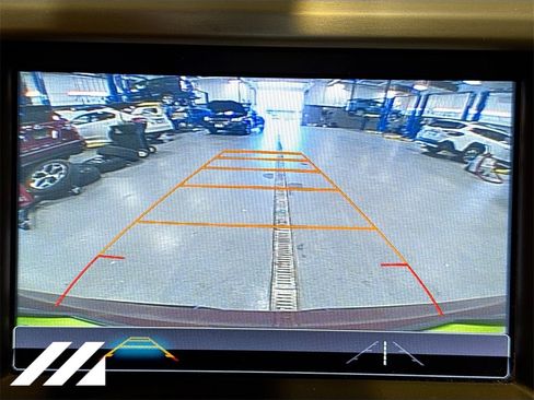 Used 2017 GMC Acadia SLT image 16