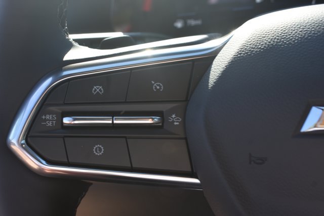 New 2027 Chevrolet Equinox LT w/ Safety and Technology Package FWD image 19