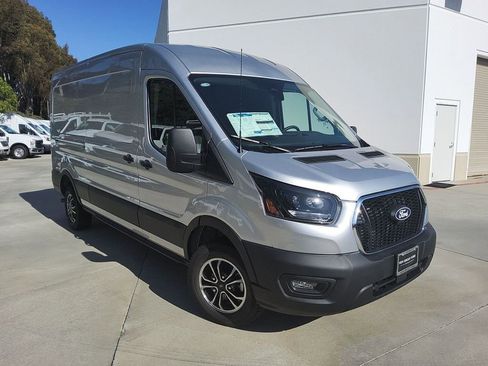 New 2026 Ford Transit 250 148 Medium Roof w/ Exterior Upgrade Package RWD image 25
