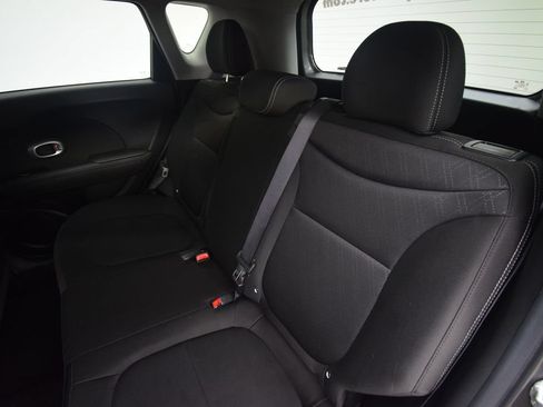 Used 2019 Kia Soul w/ Option Group 020 FWD image 18