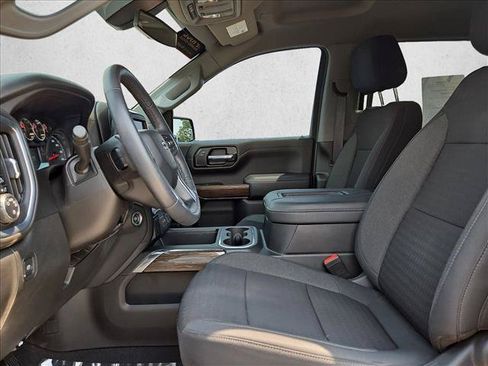 Used 2022 Chevrolet Silverado 1500 RST w/ Redline Edition AWD/4WD image 15