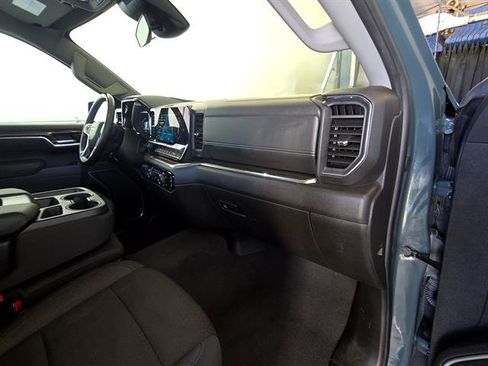 Used 2025 Chevrolet Silverado 1500 LT AWD/4WD image 8