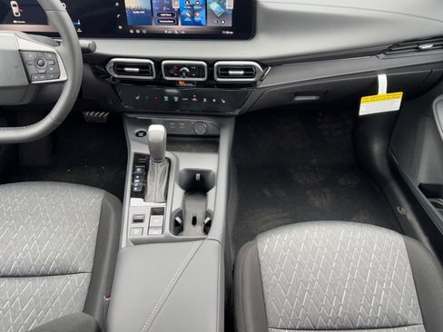 New 2026 Nissan Sentra SV w/ SV Convenience Package image 17