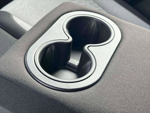 Used 2024 Chevrolet Equinox LS image 14