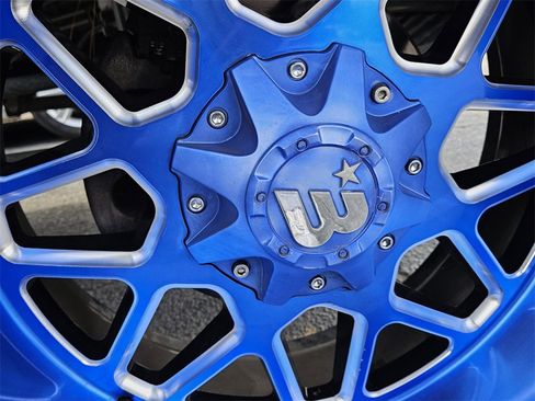 Used 2018 Jeep Wrangler Unlimited Sahara image 6