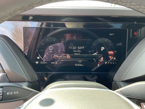 Used 2025 GMC Yukon Denali w/ Sun & Power Step Package AWD/4WD image 29