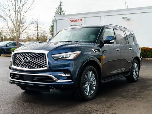 Used 2024 INFINITI QX80 Luxe image 3