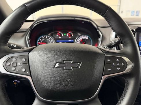 Used 2023 Chevrolet Traverse RS w/ LPO, Cargo Package AWD/4WD image 29