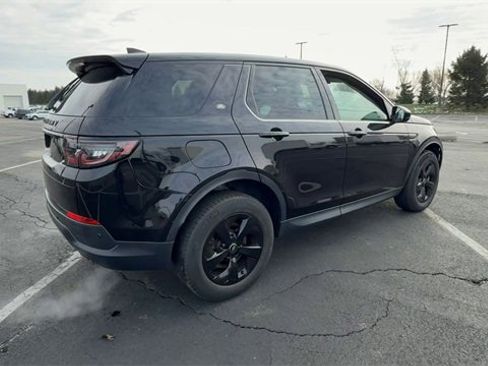 Used 2023 Land Rover Discovery Sport S image 8