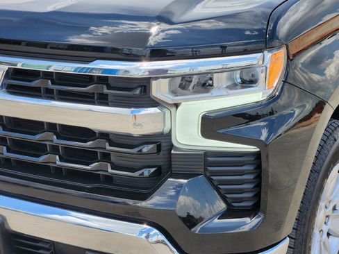 Used 2024 Chevrolet Silverado 1500 LT w/ LPO, Liner Protection Package RWD image 9