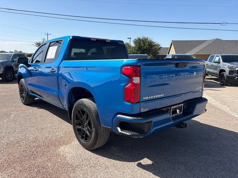 Used 2023 Chevrolet Silverado 1500 Custom RWD image 4