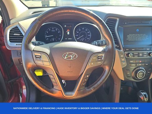 Used 2018 Hyundai Santa Fe Limited image 8