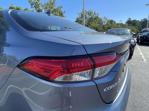 Used 2024 Toyota Corolla LE FWD image 13