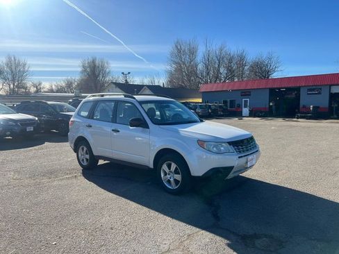 Used 2012 Subaru Forester 2.5X image 4