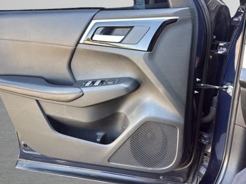 Used 2022 Mitsubishi Outlander SE FWD image 11
