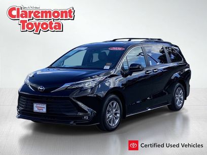 Certified 2026 Toyota Sienna XLE