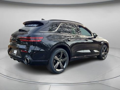 Used 2024 Genesis GV70 2.5T w/ Sport Prestige Package image 7