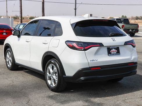 Used 2024 Honda HR-V LX image 8