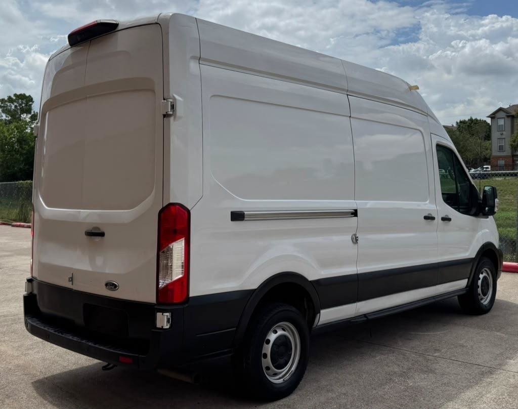 Used 2021 Ford Transit 250 148 High Roof RWD image 4