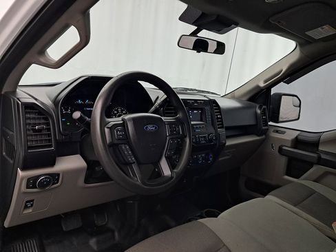 Used 2019 Ford F150 XL w/ Equipment Group 101A Mid image 9