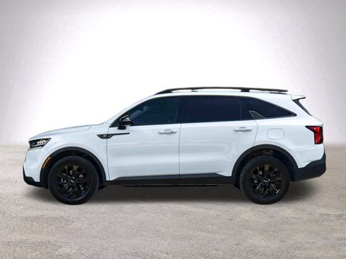 Used 2023 Kia Sorento S AWD/4WD image 6