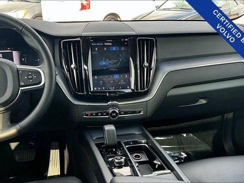 Certified 2024 Volvo XC60 T8 Core w/ Protection Package Premier image 8